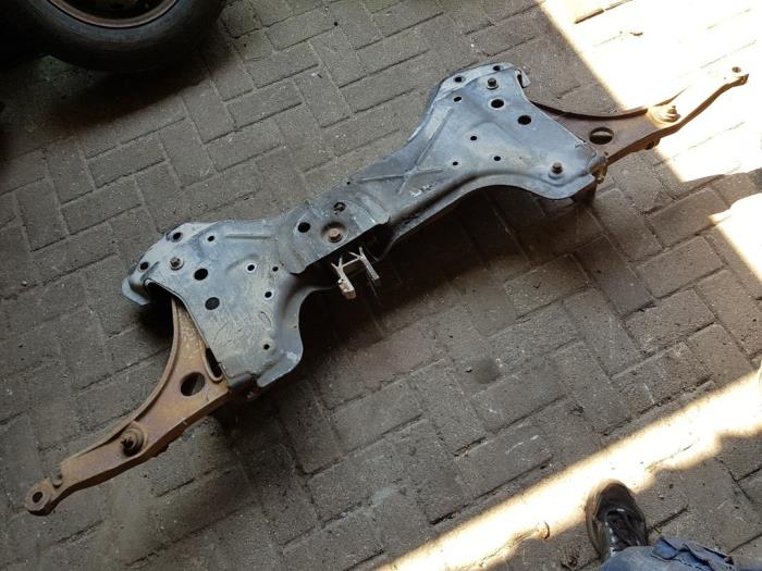 Gebruikte Subframe Citroen Jumper (U9) 2.2 HDi 100 Prijs € 150,00 Margeregeling aangeboden door autodemontage denollen