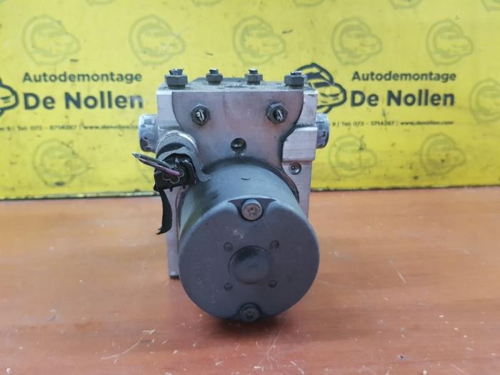 Gebruikte ABS Pomp Alfa Romeo 156 Sportwagon (932) 1.8 Twin spark 16V Prijs € 69,00 Margeregeling aangeboden door autodemontage denollen