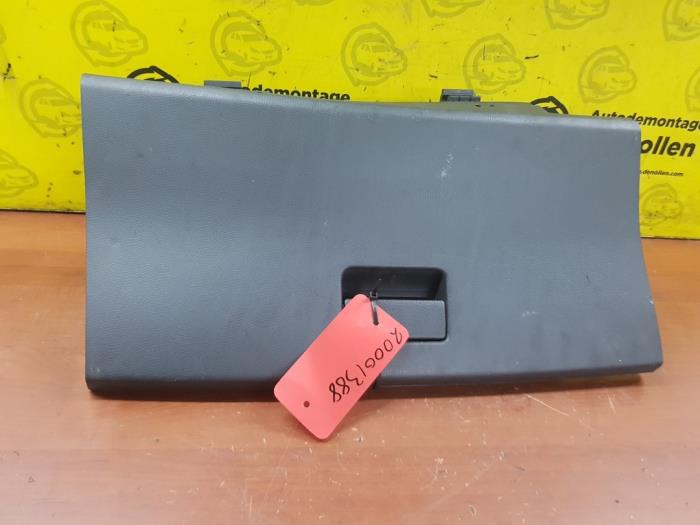 Gebruikte Dashboard Suzuki Swift (ZA/ZC/ZD1/2/3/9) 1.3 DDis 16V Prijs € 40,00 Margeregeling aangeboden door autodemontage denollen