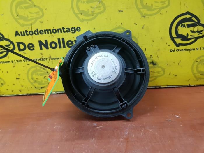 Luidspreker van een Ford Ranger 2.2 TDCi 16V 150 4x4 2014