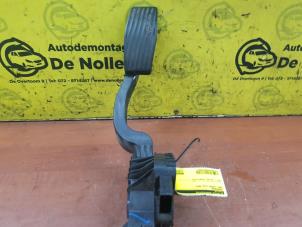 Gebruikte Gaspedaal Opel Corsa D 1.4 16V Twinport Prijs € 14,00 Margeregeling aangeboden door de Nollen autorecycling