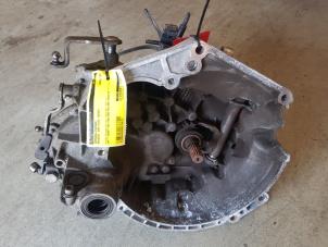 Gebruikte Versnellingsbak Peugeot 206+ (2L/M) 1.4 XS Prijs € 425,00 Margeregeling aangeboden door de Nollen autorecycling