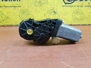 Gebruikte Stoelmotor Nissan Pathfinder (R51) 2.5 dCi 16V 4x4 Prijs € 50,00 Margeregeling aangeboden door de Nollen autorecycling