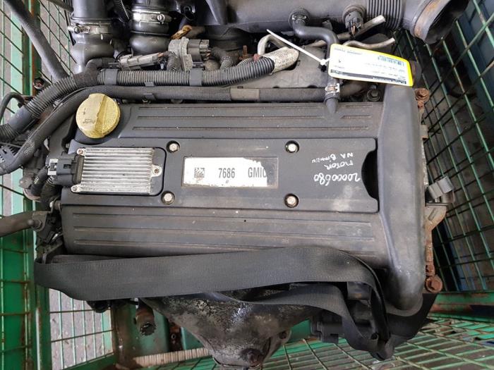 Gebruikte Motor Opel Zafira (F75) 2.2 16V Prijs € 500,00 Margeregeling aangeboden door autodemontage denollen
