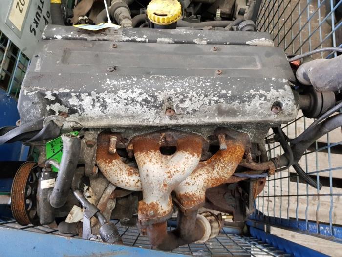 Gebruikte Motor Saab 9-3 I (YS3D) 2.0,S 16V Prijs € 600,00 Margeregeling aangeboden door autodemontage denollen