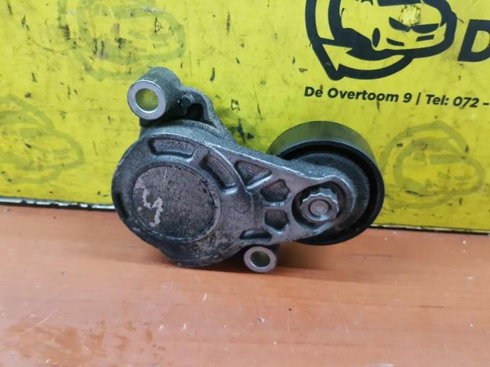 Gebruikte Spanner multiriem Mini Mini (F56) 2.0 16V John Cooper Works Prijs € 35,00 Margeregeling aangeboden door autodemontage denollen