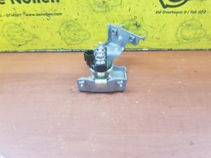 Gebruikte Start/stop condensator Renault Kadjar (RFEH) 1.2 Energy TCE 130 Prijs € 30,00 Margeregeling aangeboden door de Nollen autorecycling