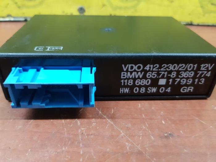 Gebruikte Computer Cruise Control BMW 3 serie (E46/4) 316i Prijs € 25,00 Margeregeling aangeboden door autodemontage denollen
