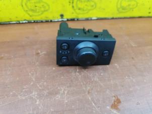 Gebruikte Licht Schakelaar Opel Meriva 1.6 Prijs € 15,00 Margeregeling aangeboden door de Nollen autorecycling