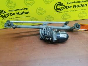 Gebruikte Ruitenwis Schakelaar Opel Corsa C (F08/68) Prijs € 40,00 Margeregeling aangeboden door de Nollen autorecycling