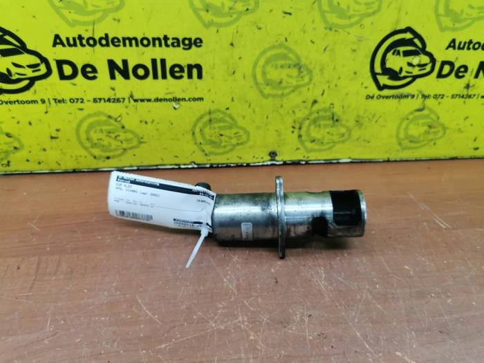 Gebruikte Uitlaat gasklep (EGR) Opel Vivaro 1.9 DTI 16V Prijs € 50,00 Margeregeling aangeboden door autodemontage denollen