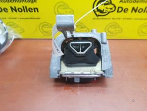 Gebruikte Motorsteun Volkswagen Tiguan (AD1) 2.0 TDI 16V BlueMotion Technology SCR Prijs € 40,00 Margeregeling aangeboden door de Nollen autorecycling