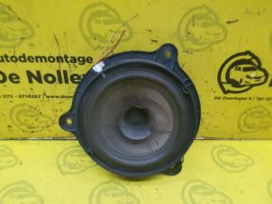 Gebruikte Speaker Nissan Micra (K12) 1.2 16V Prijs € 20,00 Margeregeling aangeboden door de Nollen autorecycling