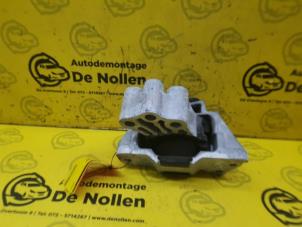 Gebruikte Motorsteun Jeep Compass II (MP) 1.4 Multi Air2 16V Prijs € 60,50 Inclusief btw aangeboden door de Nollen autorecycling