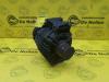 Dynamo van een Mercedes-Benz Sprinter 2t (901/902) 208 CDI 16V 2002