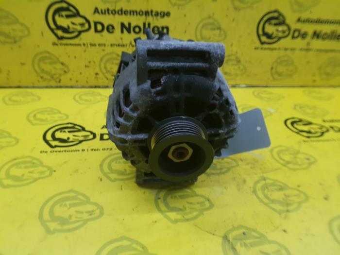 Gebruikte Dynamo Opel Insignia Sports Tourer 2.0 Turbo 16V Bio-Ethanol E85 Prijs op aanvraag aangeboden door autodemontage denollen