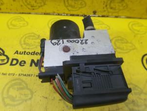 Gebruikte ABS Pomp Mercedes A (W168) 1.9 A-190 Prijs € 50,00 Margeregeling aangeboden door de Nollen autorecycling