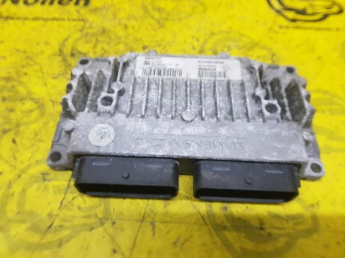 Gebruikte Computer Diversen Renault Grand Scénic II (JM) 2.0 16V Prijs op aanvraag aangeboden door autodemontage denollen