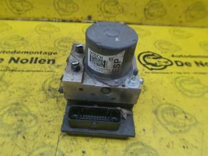 Gebruikte ABS Pomp Alfa Romeo MiTo (955) 1.4 Turbo Multi Air 16V Quadrifoglio Verde Prijs € 40,00 Margeregeling aangeboden door de Nollen autorecycling