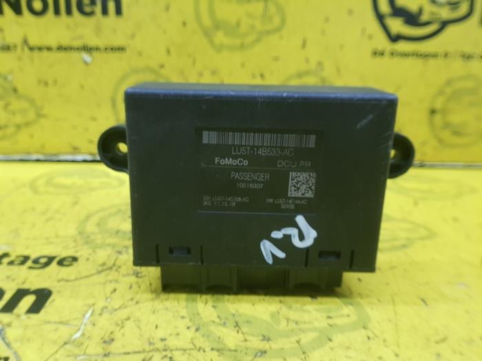 Gebruikte Central electronic module Ford Fiesta 7 1.0 EcoBoost 12V Prijs € 20,00 Margeregeling aangeboden door autodemontage denollen
