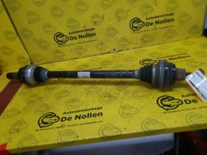 Gebruikte Steekas links-achter Porsche Macan (95B) 3.0 S Diesel V6 24V Prijs € 175,00 Margeregeling aangeboden door de Nollen autorecycling