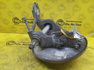 Gebruikte Asschenkel rechts-achter Porsche Macan (95B) 3.0 S Diesel V6 24V Prijs € 275,00 Margeregeling aangeboden door de Nollen autorecycling