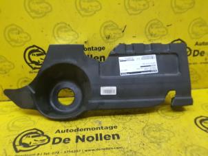 Gebruikte Afdekplaat motor Landrover Range Rover Evoque (LVJ/LVS) 2.0 eD 150 16V Prijs € 25,00 Margeregeling aangeboden door de Nollen autorecycling