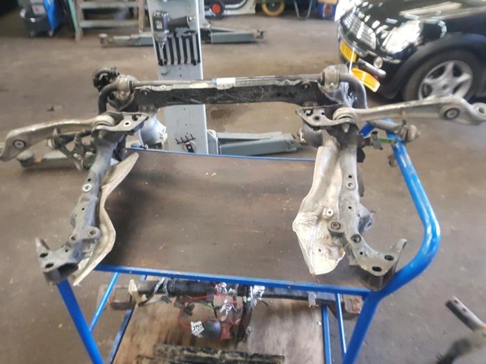 Gebruikte Subframe Audi A6 Allroad Quattro (C7) 3.0 TDI V6 24V biturbo Prijs € 500,00 Margeregeling aangeboden door autodemontage denollen
