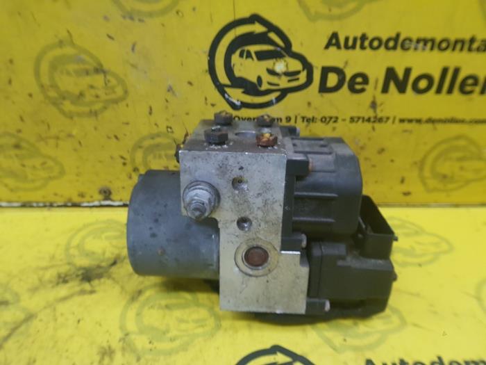 Gebruikte ABS Pomp Rover 25 1.6 16V Prijs op aanvraag aangeboden door autodemontage denollen