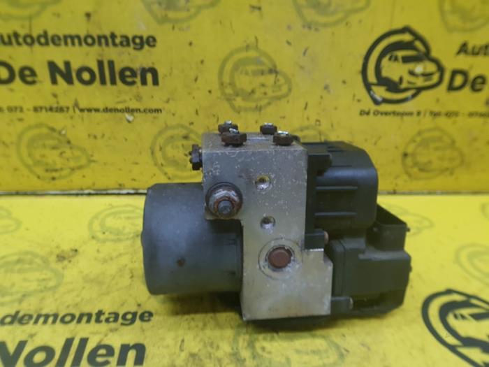 Gebruikte ABS Pomp Rover 25 1.6 16V Prijs op aanvraag aangeboden door autodemontage denollen