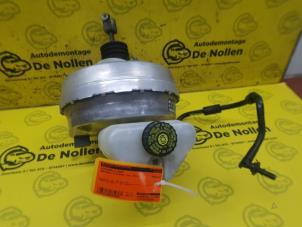 Gebruikte Hoofdremcilinder Mercedes S (222.0/222.1) 3.0 S-350 BlueTEC, S-350d 24V Prijs € 250,00 Margeregeling aangeboden door de Nollen autorecycling