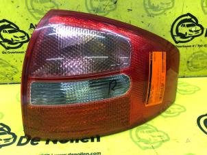Gebruikte Achterlicht rechts Audi A6 (C5) 2.4 V6 30V Prijs € 29,99 Margeregeling aangeboden door de Nollen autorecycling