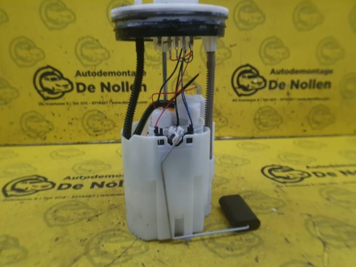 Gebruikte Benzinepomp Volkswagen Up! (121) 1.0 12V EcoFuel Prijs € 65,00 Margeregeling aangeboden door autodemontage denollen