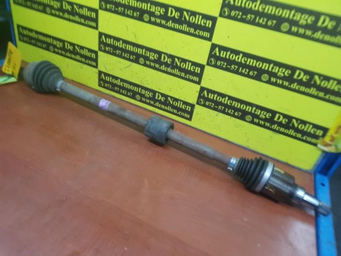 Gebruikte Aandrijfas rechts-voor Ford Ka+ 1.2 Prijs € 99,00 Margeregeling aangeboden door autodemontage denollen
