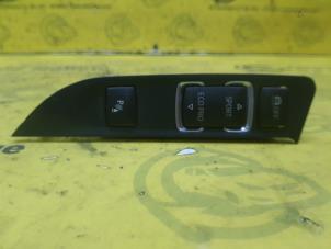 Gebruikte Schakelaar BMW 4 serie (F32) 435i 3.0 24V Prijs € 39,00 Margeregeling aangeboden door de Nollen autorecycling