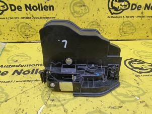 Gebruikte Slotmechaniek Portier 2Deurs links BMW 4 serie (F32) 435i 3.0 24V Prijs € 75,00 Margeregeling aangeboden door de Nollen autorecycling