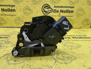 Gebruikte Deurslot Mechaniek 4Deurs links-achter Ford Ka+ 1.2 Ti-VCT Prijs € 50,00 Margeregeling aangeboden door de Nollen autorecycling