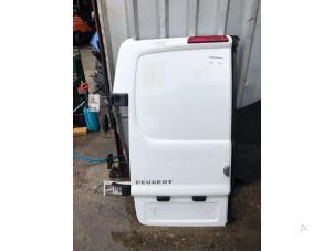 Gebruikte Deur achter Bus-Bestelauto Peugeot Expert (G9) 2.0 HDi 120 Prijs op aanvraag aangeboden door de Nollen autorecycling