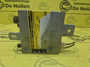 Gebruikte Antenne Versterker Volvo V50 (MW) Prijs op aanvraag aangeboden door de Nollen autorecycling