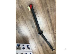 Gebruikte Tussenas Mercedes E (C207) E-200 CGI 16V BlueEfficiency Prijs € 450,00 Margeregeling aangeboden door de Nollen autorecycling