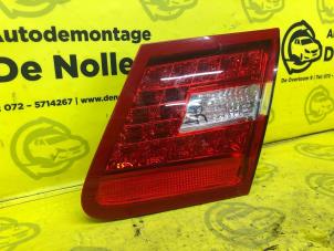 Gebruikte Achterlicht rechts Mercedes E (C207) E-200 CGI 16V BlueEfficiency Prijs op aanvraag aangeboden door de Nollen autorecycling