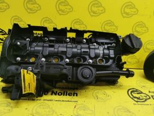 Gebruikte Kleppendeksel BMW X3 (F25) xDrive20d 16V Prijs € 175,00 Margeregeling aangeboden door de Nollen autorecycling