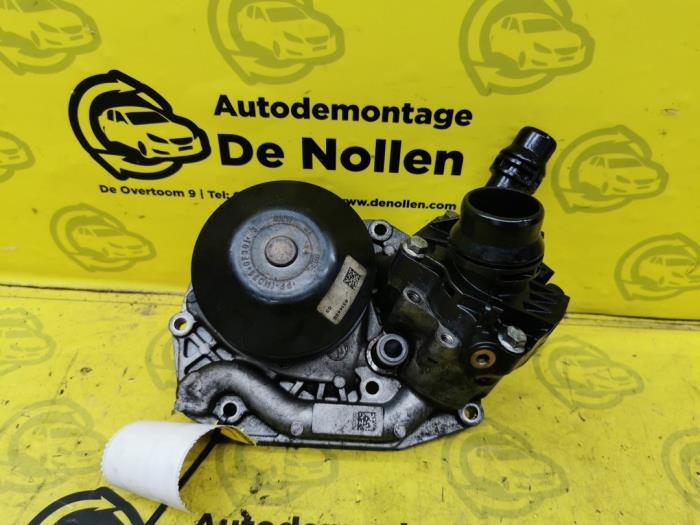 Gebruikte Waterpomp BMW X3 (F25) xDrive20d 16V Prijs € 75,00 Margeregeling aangeboden door autodemontage denollen