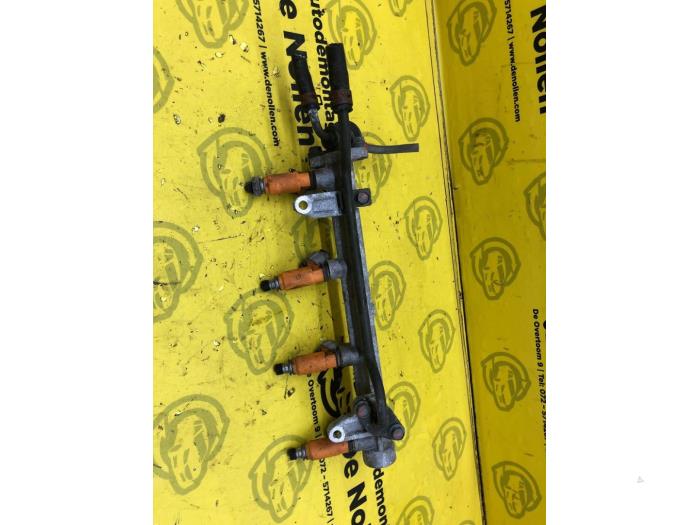 Gebruikte Galerij (Injectie) Suzuki Alto (RF410) 1.1 16V Prijs € 40,00 Margeregeling aangeboden door autodemontage denollen