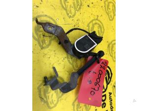 Gebruikte Xenon hoogteregelaar BMW 4 serie (F32) 435d xDrive 3.0 24V Prijs € 25,00 Margeregeling aangeboden door de Nollen autorecycling