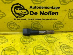 Gebruikte Pen Bobine Volkswagen Bora Variant (1J6) 2.3 V5 20V Prijs € 15,00 Margeregeling aangeboden door de Nollen autorecycling