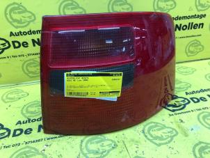 Gebruikte Achterlicht rechts Audi A6 Prijs € 30,00 Margeregeling aangeboden door de Nollen autorecycling