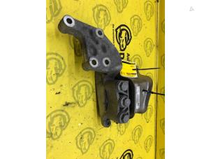 Gebruikte Motorsteun Peugeot Boxer (U9) 2.0 BlueHDi 110 Prijs € 50,00 Margeregeling aangeboden door de Nollen autorecycling