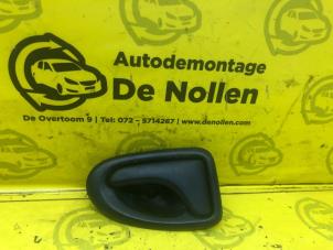 Gebruikte Handgreep Opel Movano Combi 2.5 D Prijs € 15,00 Margeregeling aangeboden door de Nollen autorecycling