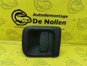 Gebruikte Handgreep Opel Movano Combi 2.5 D Prijs € 20,00 Margeregeling aangeboden door de Nollen autorecycling